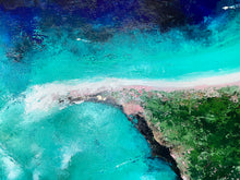 Load image into Gallery viewer, Whitehaven Beach